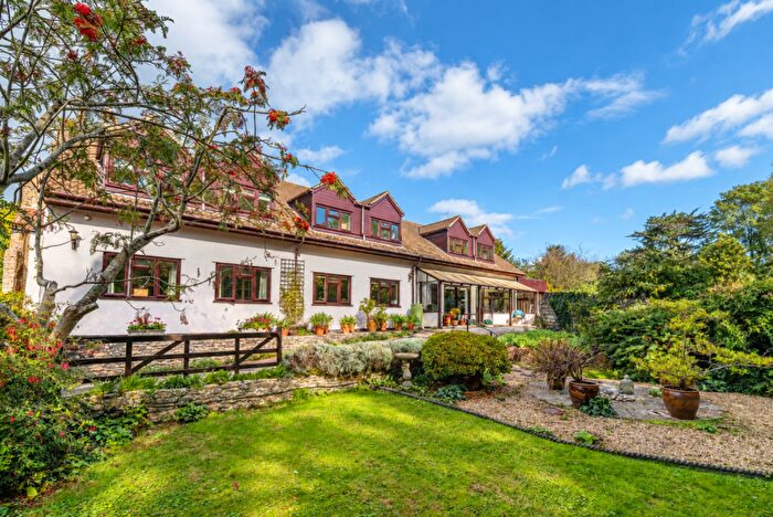 5 Bedroom Detached House For Sale In Large Family Home - Heart Of Pilton, BA4