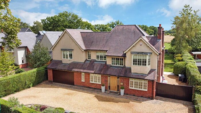 5 Bedroom Detached House For Sale In Swithland Lane, Rothley, LE7