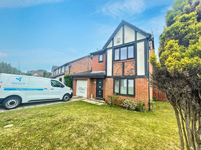 3 Bedroom Detached House For Sale In Beaconside, South Shields, NE34