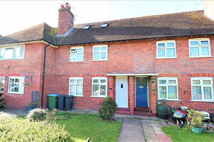 3 Bedroom Terraced House For Sale In Clapham Common, Worthing, BN13