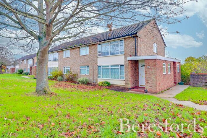 2 Bedroom Maisonette For Sale In Magnolia Drive, Colchester, CO4