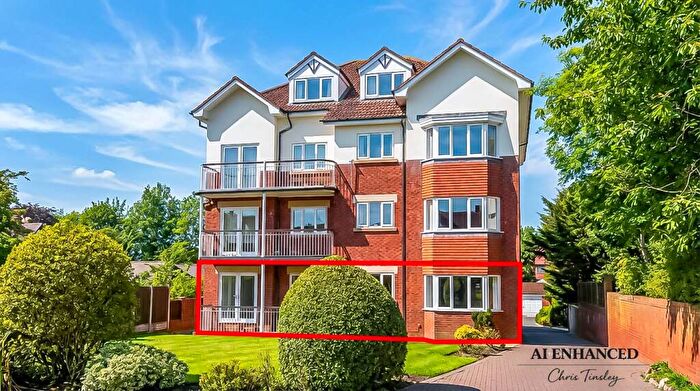 3 Bedroom Flat For Sale In Cheltenham Court, Argyle Road, Hesketh Park, PR9