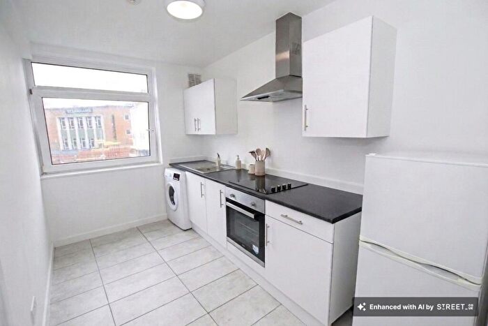 2 Bedroom Apartment To Rent In Bedroom Flat | City Centre | Available St August, Hanover Buildings, SO14