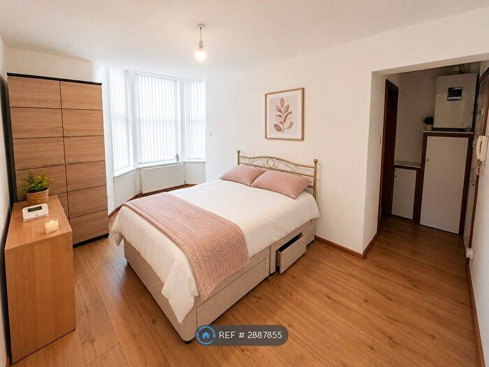 Studio To Rent In Hornby Road, Blackpool, FY1