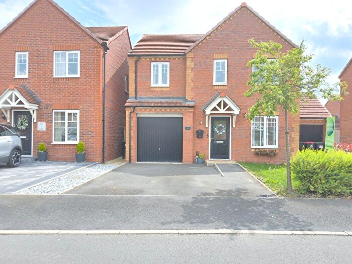 4 Bedroom Detached House For Sale In Hoo Walk, Polesworth, Tamworth, Warwickshire, B78