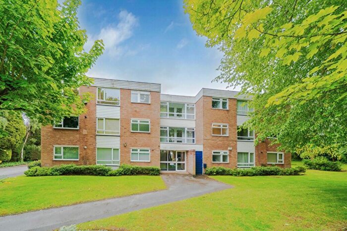 2 Bedroom Apartment For Sale In Kelton Court, Carpenter Road, Edgbaston, B15