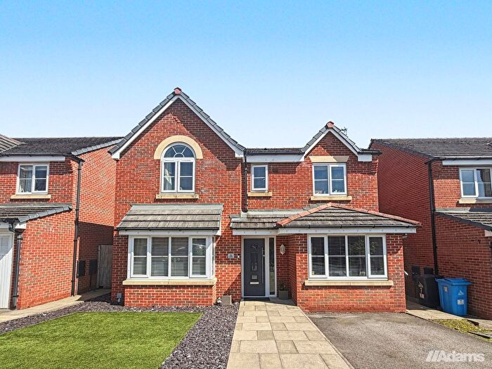 4 Bedroom Detached House For Sale In Wallis Drive, Farnworth, Widnes, WA8