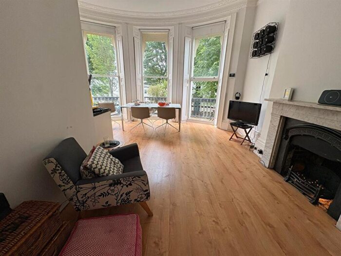 1 Bedroom Apartment For Sale In Montpelier Road, Brighton, BN1