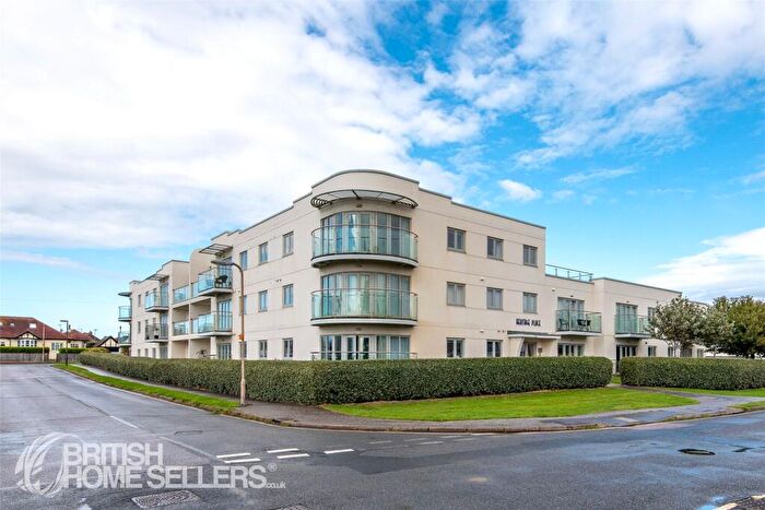 3 Bedroom Penthouse For Sale In Broadmark Lane, Rustington, Littlehampton, West Sussex, BN16