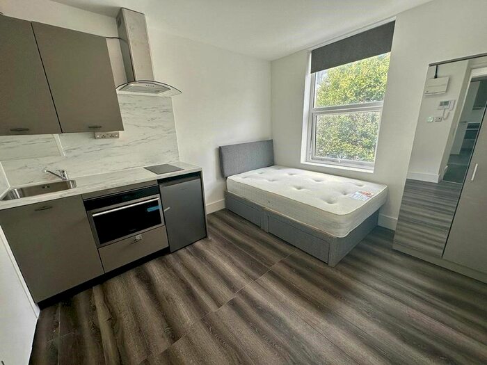 Studio To Rent In Sutherland Avenue, Maida Vale, London, W9