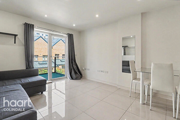 1 Bedroom Apartment For Sale In Tawny Court, Shearwater Drive, NW9