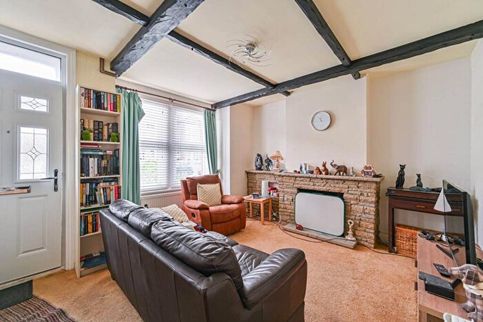 3 Bedroom Terraced House For Sale In Foxbury Road, Bromley, BR1