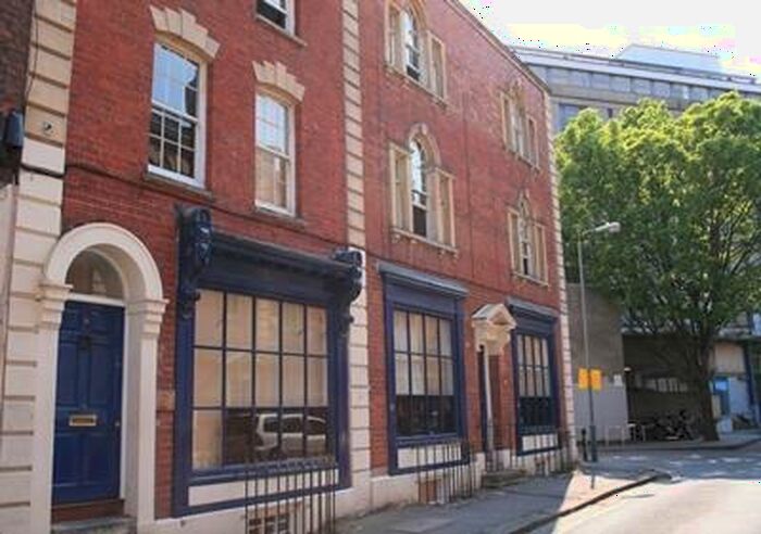 4 Bedroom Flat To Rent In Cumberland Street, Bristol, BS2