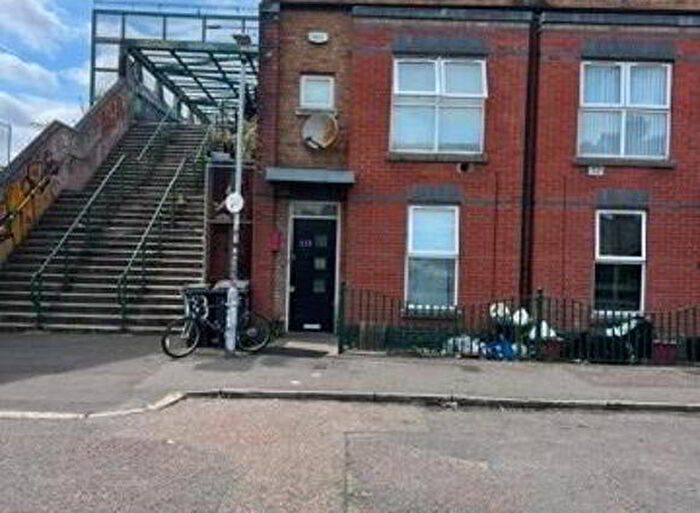 5 Bedroom End TownHouse For Sale In Northbrook Street, Belfast, BT9