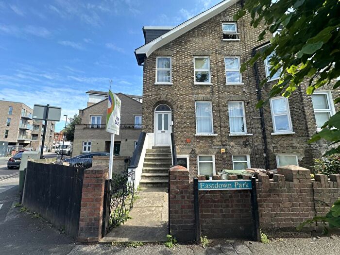 2 Bedroom Flat To Rent In Eastdown Park, Lewisham, SE13