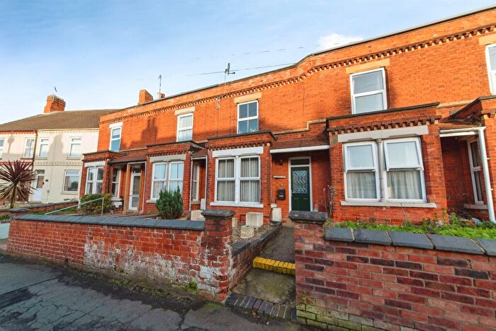 3 Bedroom Terraced House For Sale In King Edward Street, Sleaford, NG34