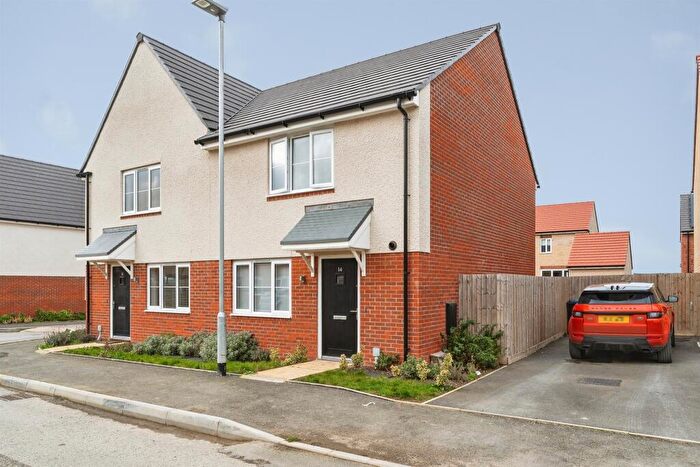 2 Bedroom Semi Detached House For Sale In Havers Rise, Littleport, Ely, CB6