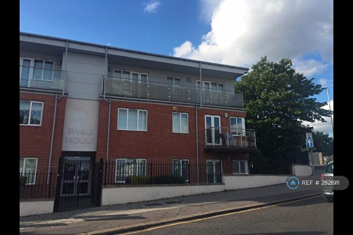 2 Bedroom Penthouse To Rent In Swale House, Ilford, IG1