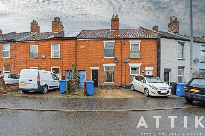 2 Bedroom Terraced House For Sale In Sprowston Road, Norwich, NR3