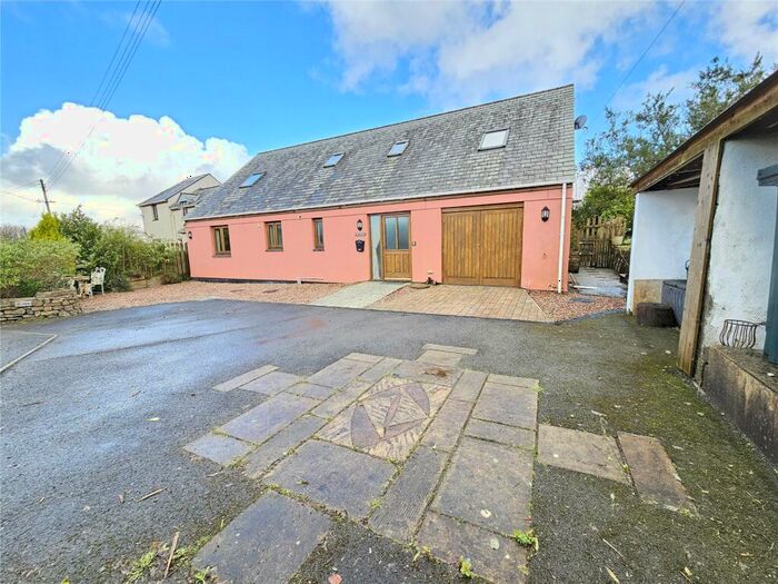 4 Bedroom Detached House For Sale In Torrington, Devon, EX38