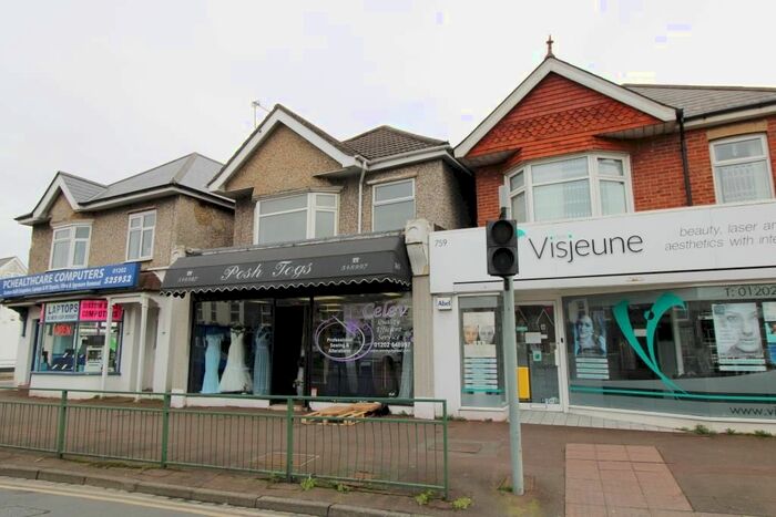 2 Bedroom Flat To Rent In Wimborne Road, Bournemouth, BH9