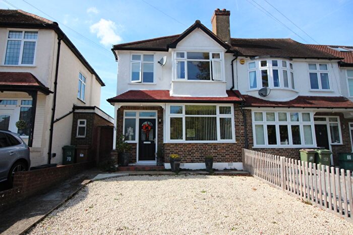 3 Bedroom End Terrace House For Sale In Bridgewood Road, Worcester Park, KT4