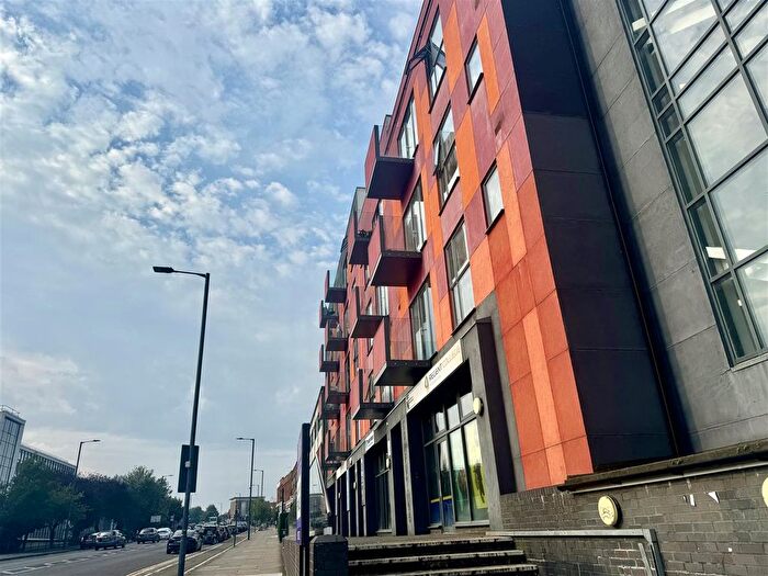 1 Bedroom Flat To Rent In Imperial Drive, Rayners Lane, Harrow, HA2