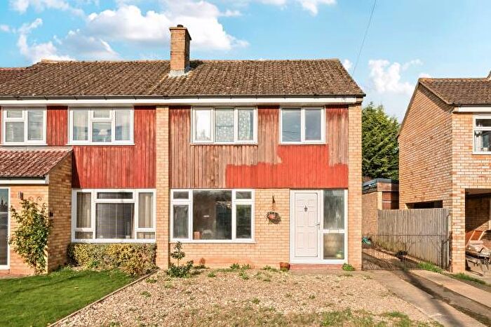 3 Bedroom Semi-Detached House For Sale In Abelwood Road, Long Hanborough, Witney, OX29