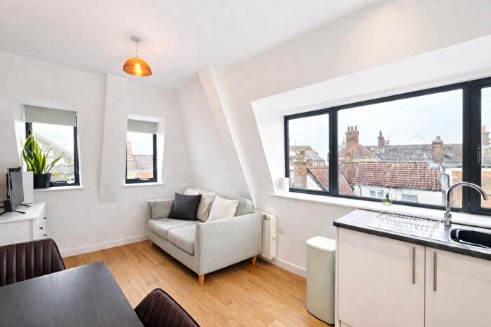 1 Bedroom Apartment For Sale In City Centre, NR2