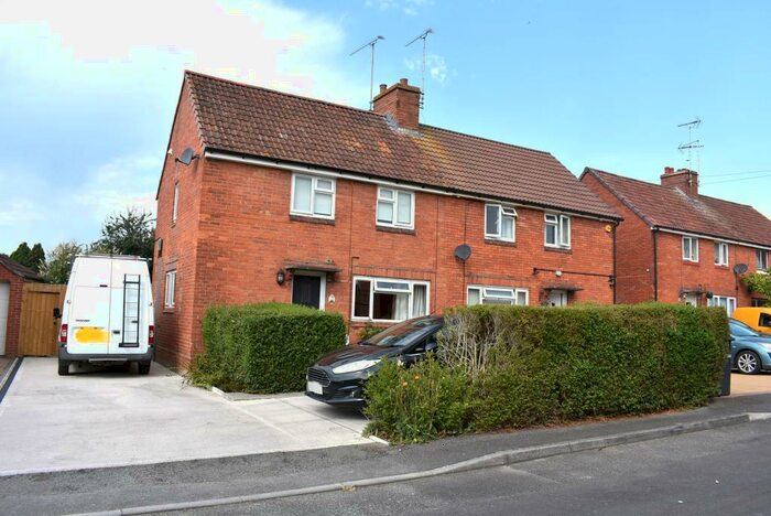 2 Bedroom Semi-Detached House To Rent In Central Yeovil, Somerset, BA20