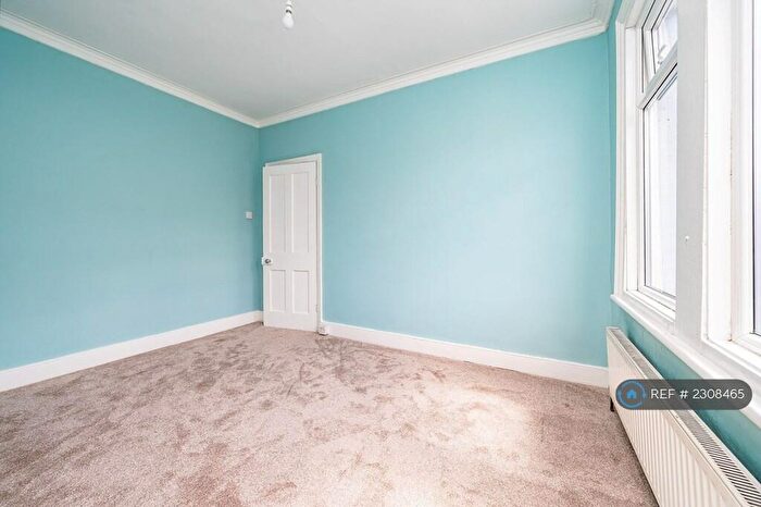 2 Bedroom Maisonette To Rent In Vaughan Road, Harrow, HA1