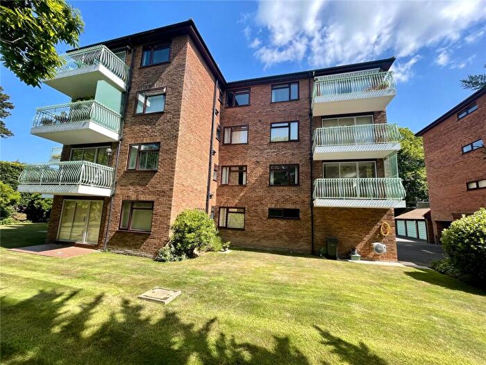2 Bedroom Apartment For Sale In Chine Crescent Road, Bournemouth, Dorset, BH2