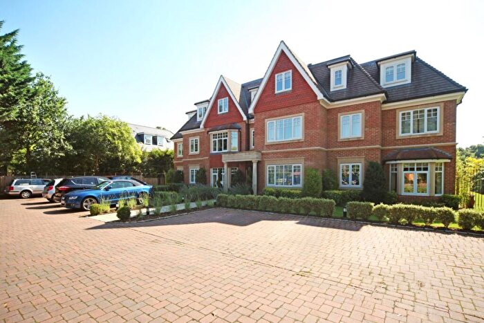 2 Bedroom Apartment To Rent In Shoppenhangers Road Maidenhead, SL6