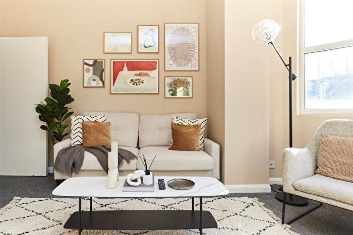 1 Bedroom Flat For Sale In Anerley Road, London, SE20