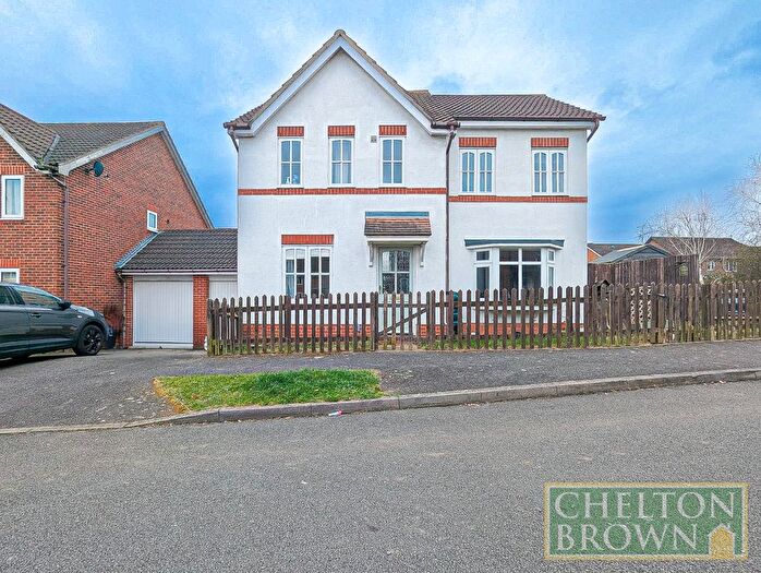 4 Bedroom Detached House To Rent In Hedgely Court, Northampton, NN4