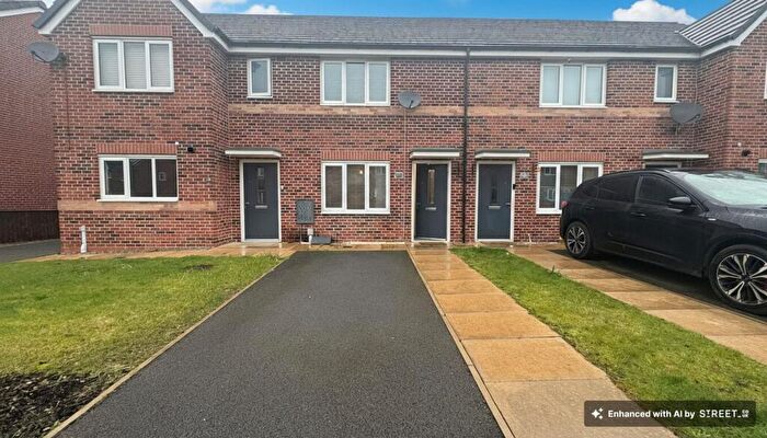 2 Bedroom Terraced House To Rent In Rowan Tree Road, Oldham, OL8