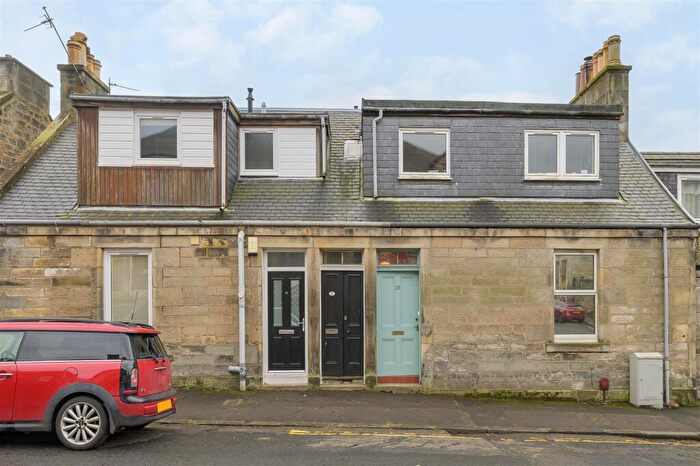 1 Bedroom Flat For Sale In Victoria Street, Dunfermline, KY12