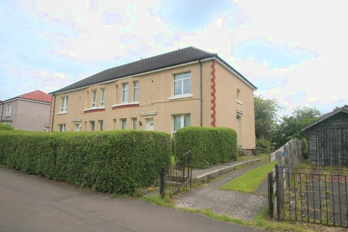 2 Bedroom Flat To Rent In Carntynehall Road, Carntyne, Glasgow, G32