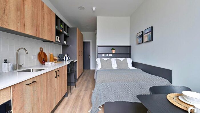 Studio To Rent In Bury Street, Guildford, GU2