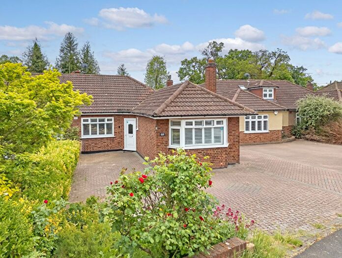 3 Bedroom Bungalow For Sale In Heybridge Road, Ingatestone, CM4