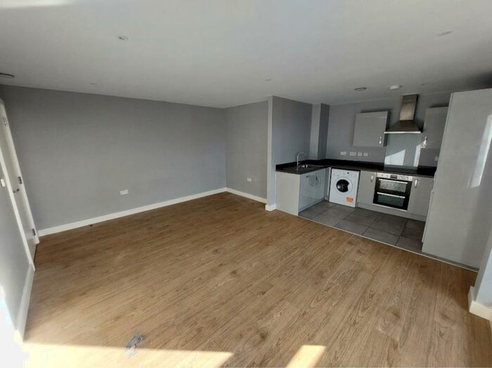 2 Bedroom Apartment To Rent In New Walk Place, Leicester, LE1
