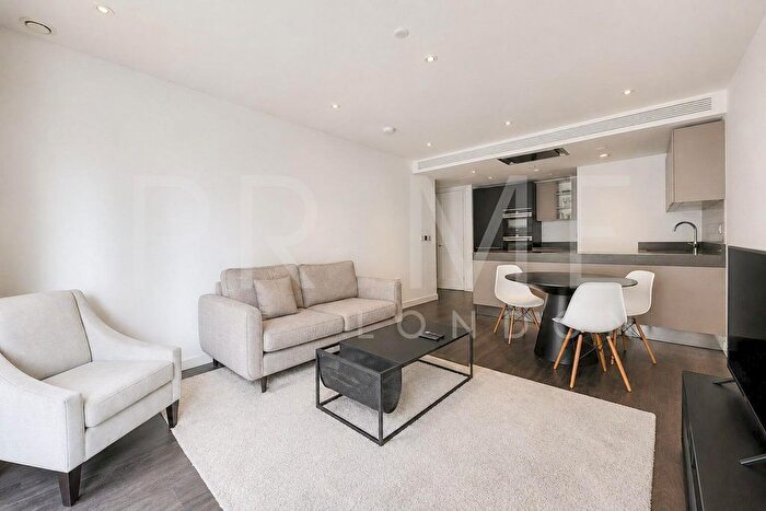 2 Bedroom Flat To Rent In Catalina House, Goodman's Fields, Aldgate East, E1