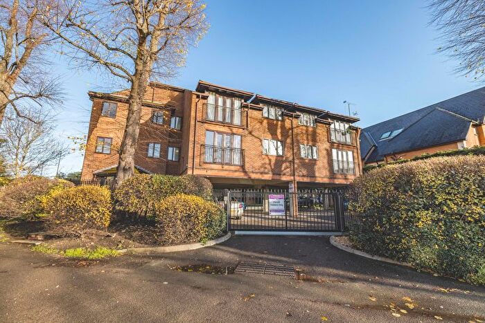 1 Bedroom Flat For Sale In Upton Park, Slough, SL1