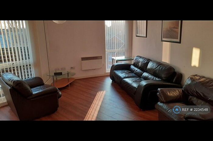 1 Bedroom Flat To Rent In Boston Street, Manchester, M15