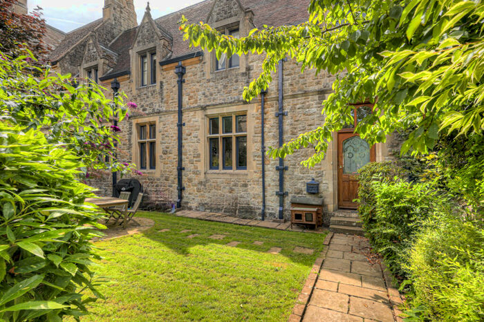 4 Bedroom House For Sale In Hassobury, Farnham, Bishop's Stortford, Essex, CM23