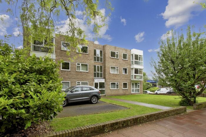2 Bedroom Flat To Rent In Westmoreland Road, Bromley, BR2
