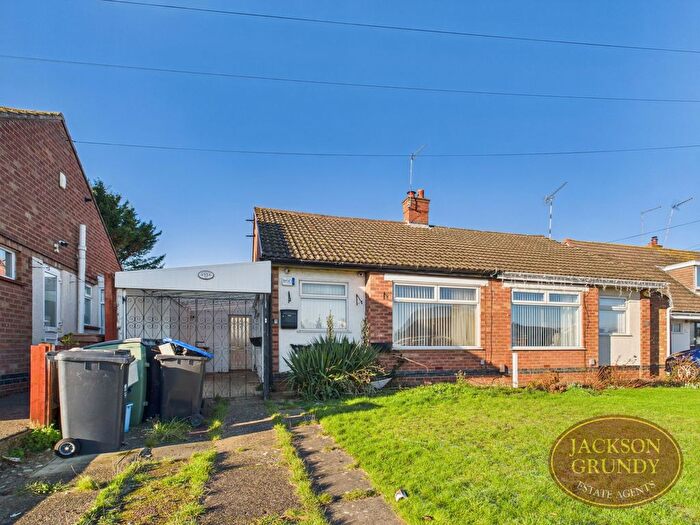 2 Bedroom Bungalow For Sale In Knightscliffe Way, Duston, NN5