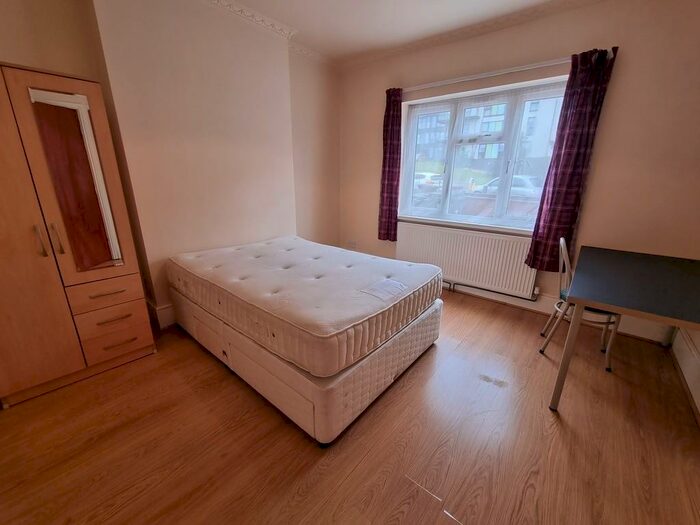 5 Bedroom Terraced House To Rent In Tachbrook Road, Leamington Spa, Warwickshire, CV31