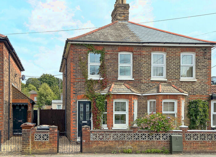 2 Bedroom Semi-Detached House To Rent In Nellers Cottages, Ash Vale, GU12