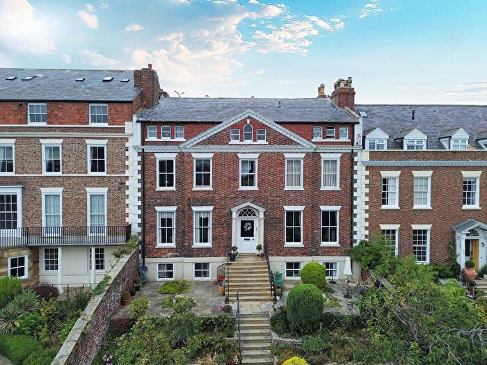 1 Bedroom Flat For Sale In Flat, St. Hildas Terrace, Whitby, YO21
